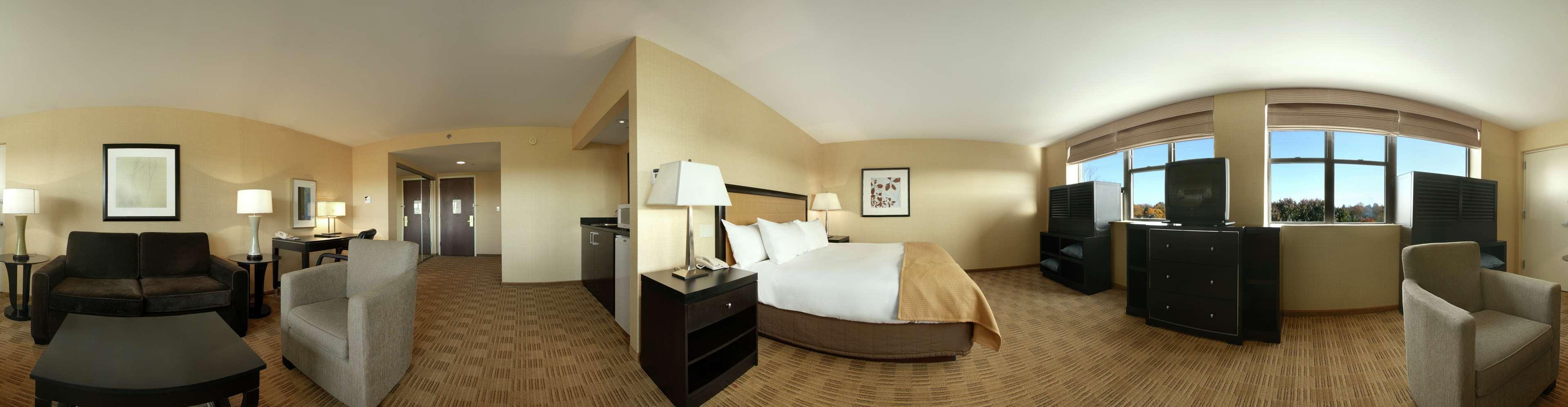 The Saratoga Hilton Hotel Saratoga Springs Bagian luar foto