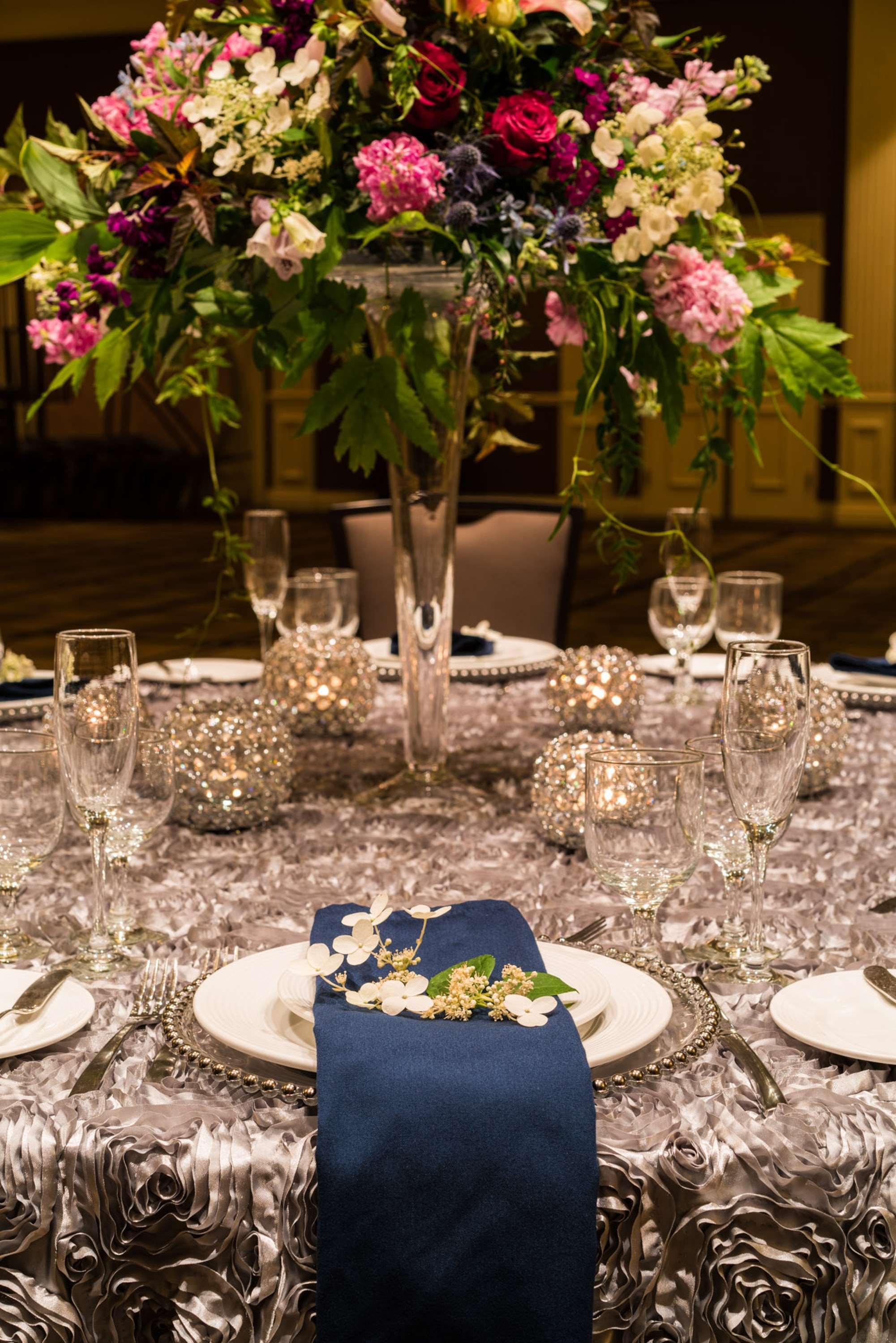 The Saratoga Hilton Hotel Saratoga Springs Bagian luar foto