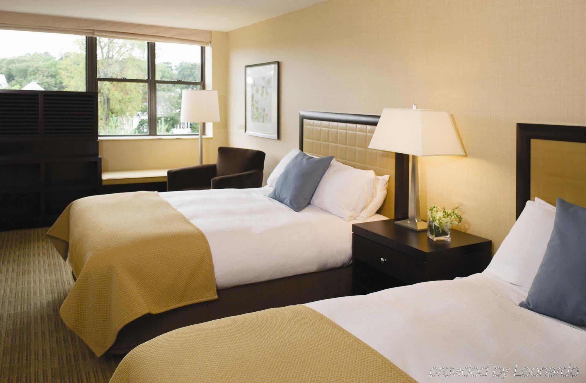 The Saratoga Hilton Hotel Saratoga Springs Ruang foto